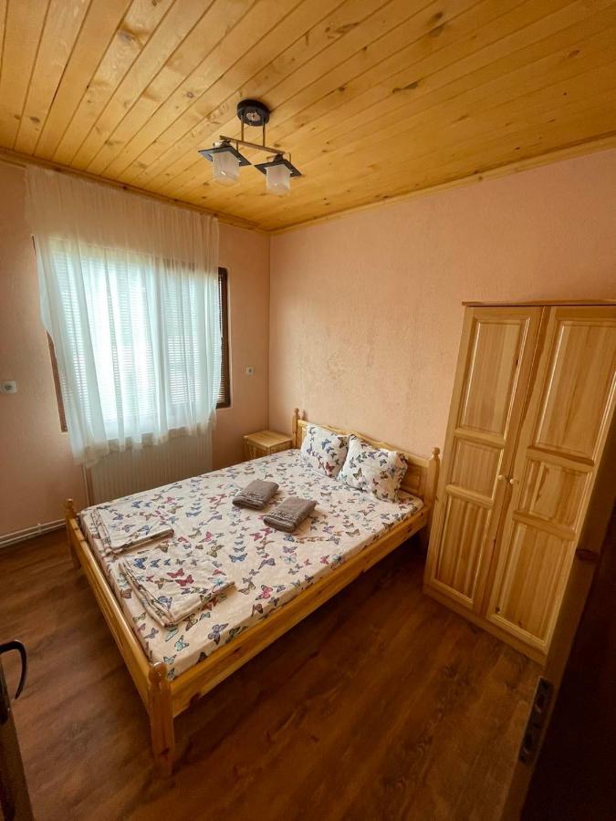 Къщи Мaхони Villa Tsigov Chark ภายนอก รูปภาพ